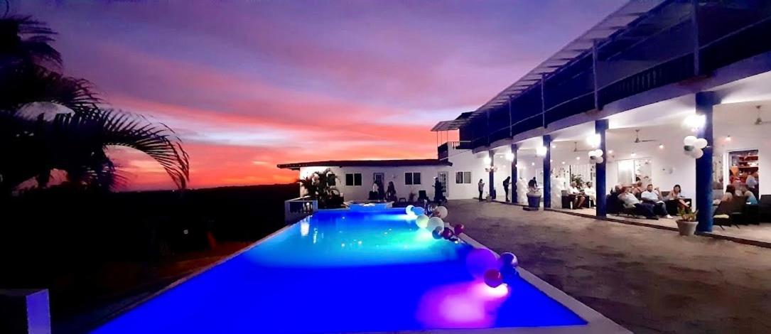 Hotel Eclipse, Playa Coronado Bagian luar foto